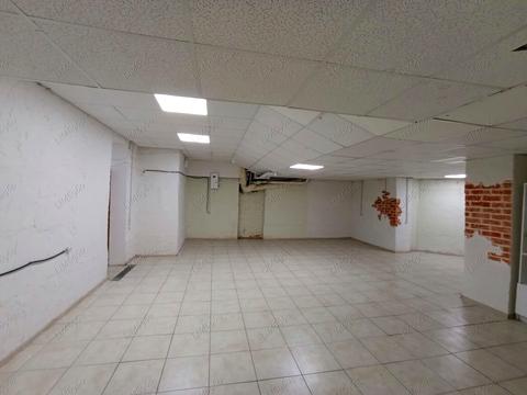 комерційна за адресою Володимира Івасюка просп. (Героїв Сталінграду), 24