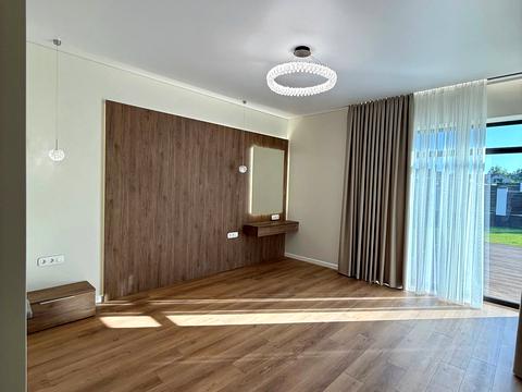 будинок за адресою Лісна