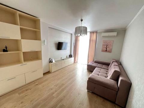 квартира за адресою Регенераторна вул., 4