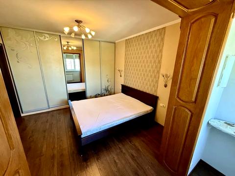 квартира за адресою Ревуцького вул., 21