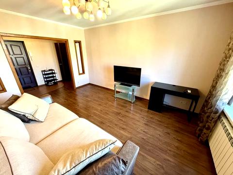 квартира за адресою Ревуцького вул., 21