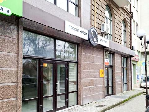 комерційна за адресою Залізнична вул., 49