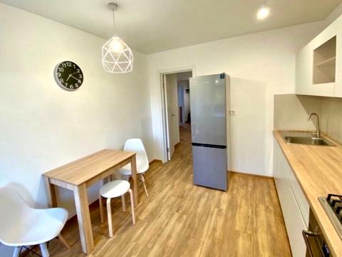 квартира по адресу Институтская ул., 6/2