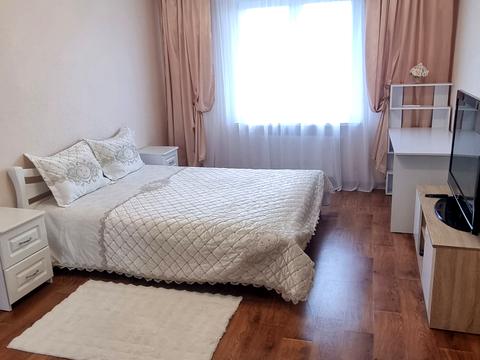 квартира за адресою Ревуцького вул., 54