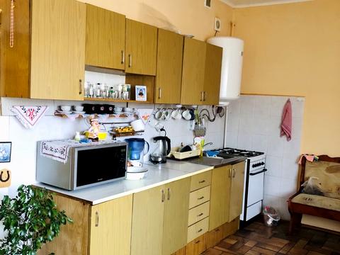 будинок за адресою Добролюбова вул.