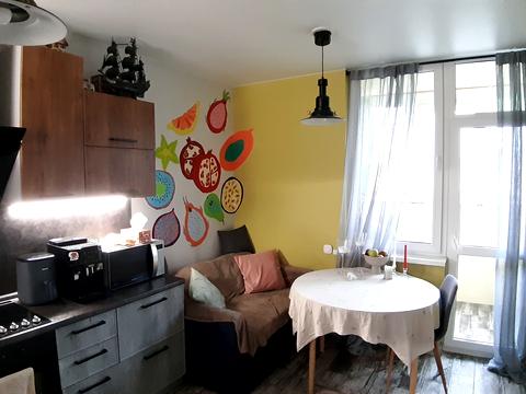 квартира за адресою Рея Бредбері вул., 2