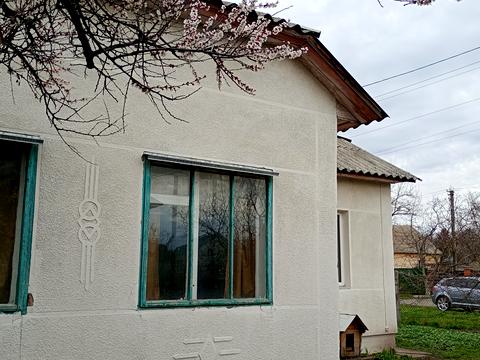 будинок за адресою Виноградна, 12