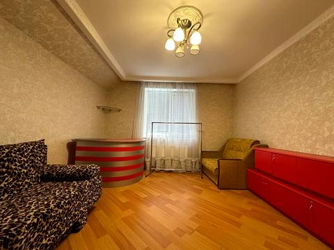 будинок за адресою Грінченка Бориса