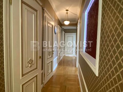 квартира за адресою Старонаводницька вул., 8-А