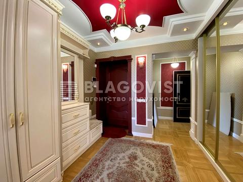 квартира за адресою Старонаводницька вул., 8-А