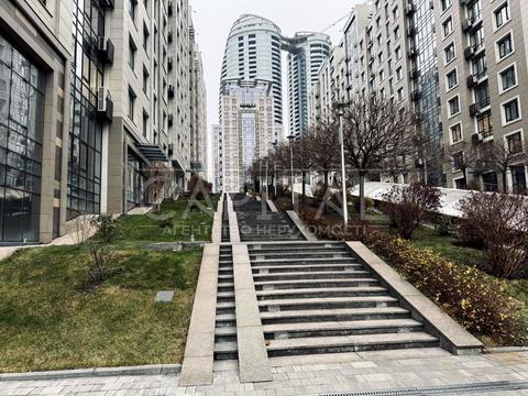 комерційна за адресою Київ, Саперне Поле вул., 3