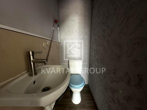 комерційна за адресою Соборна вул., 68