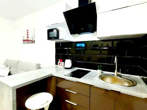 квартира за адресою Конторська вул. (Червоножовтнева), 15, к.1