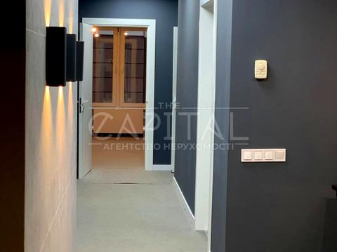 комерційна за адресою Володимира Івасюка просп. (Героїв Сталінграду), 4-А