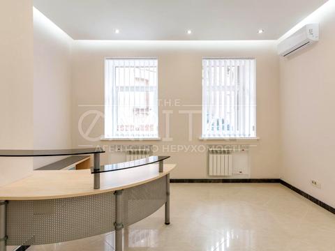 комерційна за адресою Олеся Гончара вул., 67