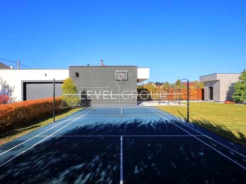 дом по адресу Горіхова