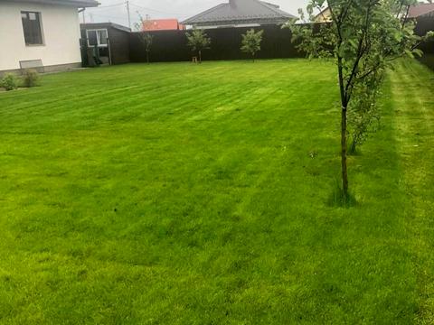 дом по адресу Центральна