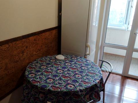 квартира за адресою Небесної Сотні просп. (Маршала Жукова), 10-Б