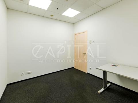 коммерческая по адресу Богдана Хмельницкого ул., 19-21