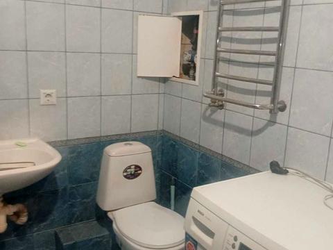 квартира за адресою Київ, Василя Симоненка вул., 5-А