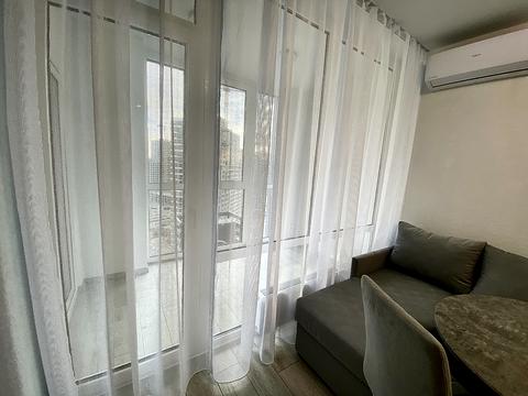 квартира за адресою Олександра Олеся вул., 10