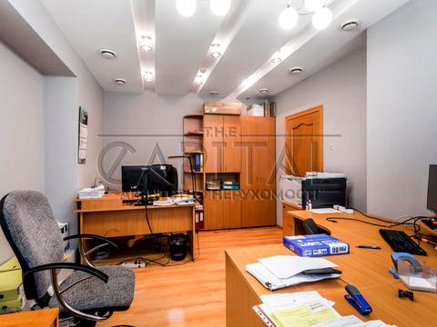 комерційна за адресою Воздвиженська вул., 43