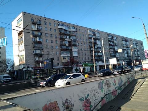 квартира за адресою Кам'янецька вул., 38