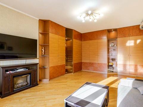 квартира за адресою Богдана Хмельницького вул., 82