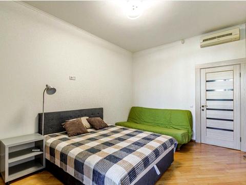 квартира за адресою Богдана Хмельницького вул., 82