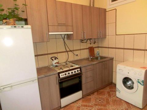 квартира за адресою Шептицьких вул., 16а