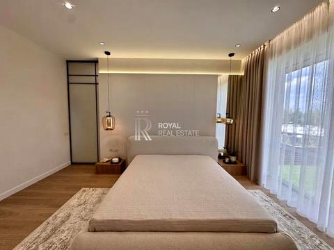 будинок за адресою Квітнева вул.