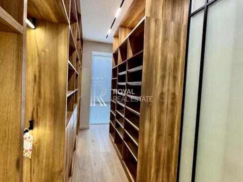 будинок за адресою Квітнева вул.