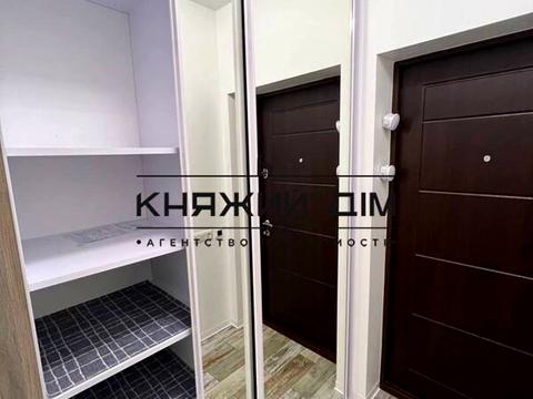 квартира за адресою Зарічна вул., 3-А