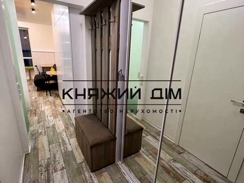 квартира за адресою Зарічна вул., 3-А