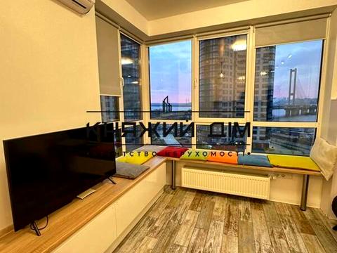 квартира за адресою Зарічна вул., 3-А