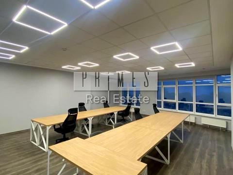 комерційна за адресою Кловський узвіз, 7а