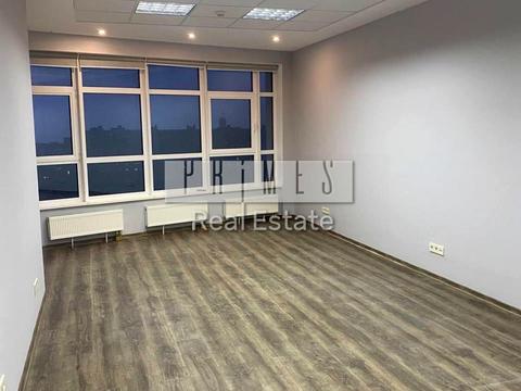 комерційна за адресою Кловський узвіз, 7а