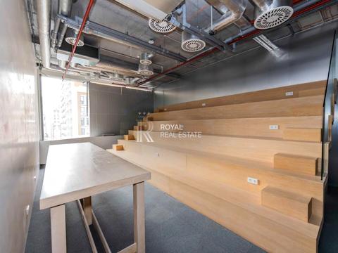 комерційна за адресою Велика Васильківська вул. (Червоноармійська), 60