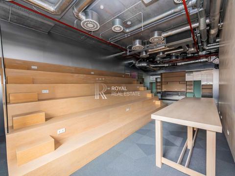 комерційна за адресою Велика Васильківська вул. (Червоноармійська), 60