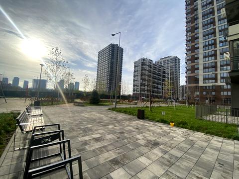 квартира за адресою Олександра Олеся вул., 7