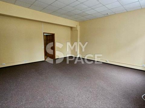 комерційна за адресою Євгена Коновальця вул. (Щорса), 31