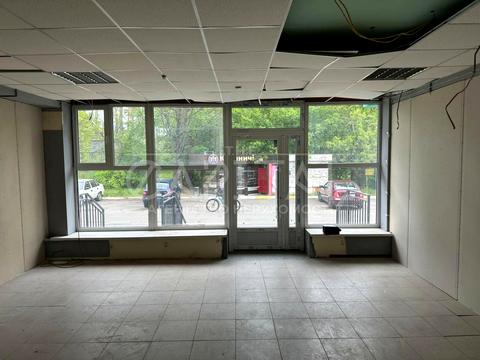 комерційна за адресою Тарасівська вул., 12