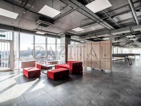 комерційна за адресою Степана Бандери просп. (Московський), 9Б