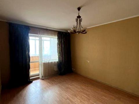 квартира за адресою Академіка Єфремова вул. (Командарма Уборевича), 19