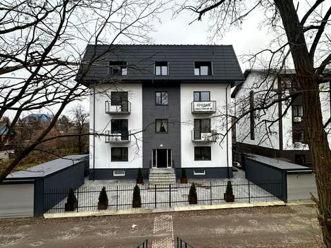 комерційна за адресою Лугова, 6