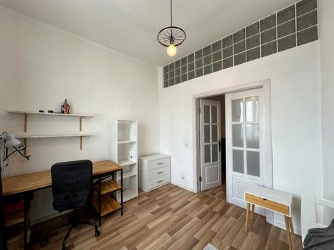 квартира за адресою Андрія Верхогляда вул. (Михайла Драгомирова), 2-А