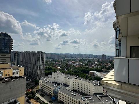 квартира за адресою Андрія Верхогляда вул. (Михайла Драгомирова), 2-А