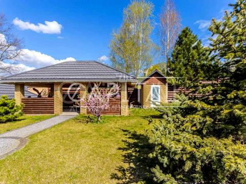 будинок за адресою с. Лісники, Лісники