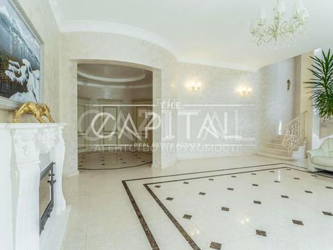 будинок за адресою с. Лісники, Лісники