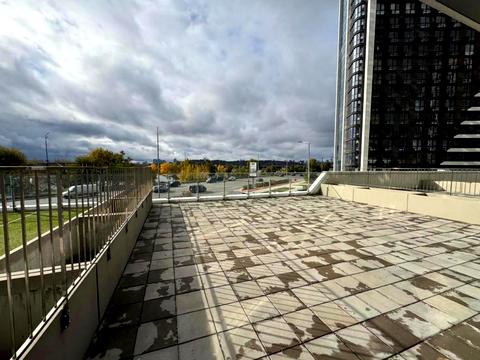 коммерческая по адресу Днепровская набережная ул., 15-К